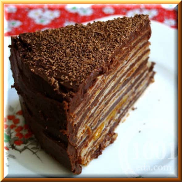 Торт из гречневых блинов с шоколадной начинкой